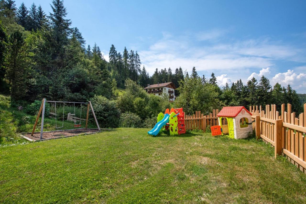 Chalet Alpina Ortisei Exterior foto